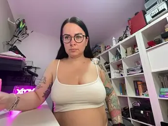 annalea85 webcam stripchat model stream image