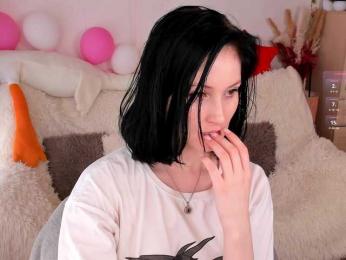 Liissa webcam bongacams model stream image