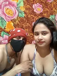 Seducing_couple webcam model stream image