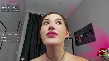 MollyBaby webcam model stream image
