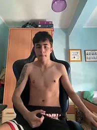 hugitolopez webcam model stream image