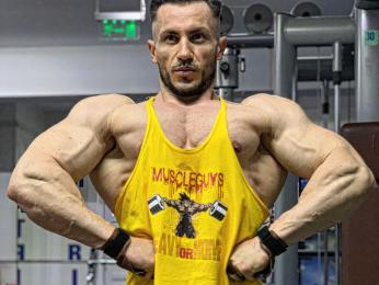 PumpIron webcam livejasmin model stream image