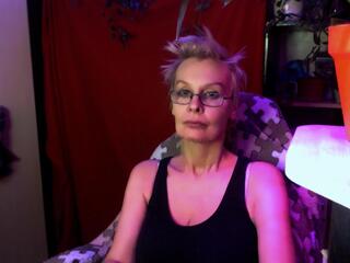 Addie Lynn webcam flirt4free model stream image