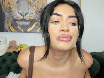 AnnaKarin webcam model stream image