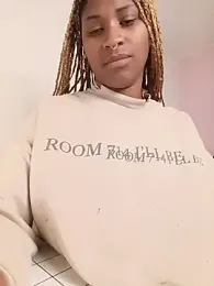 EvonyFoxxx webcam stripchat model stream image