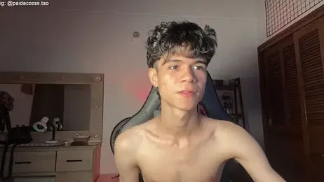 OopsAgain_ webcam model stream image