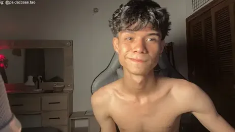 OopsAgain_ webcam model stream image