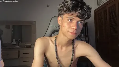 OopsAgain_ webcam model stream image