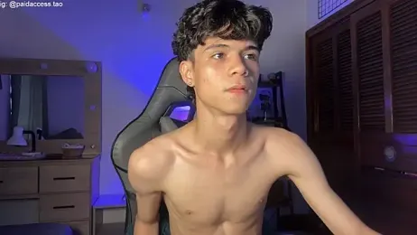 OopsAgain_ webcam model stream image
