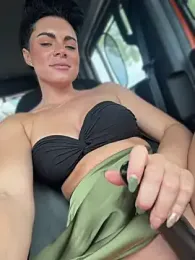 LukeLouHarvey webcam model stream image