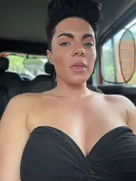 LukeLouHarvey webcam model stream image