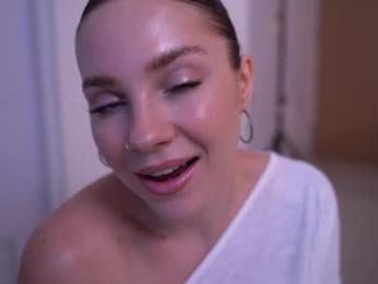 cute__foxy webcam model stream image