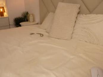 funny_to_see_you_here webcam model stream image