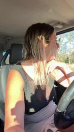 EmyLana webcam model stream image