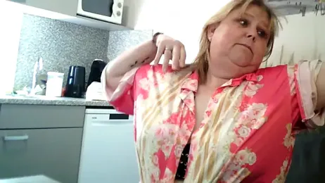 Sylviastar46 webcam model stream image