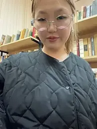 Aiko_Yumi webcam model stream image