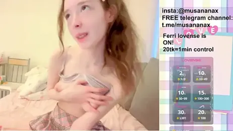 musananax webcam model stream image