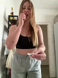 AlisaWhite webcam model stream image