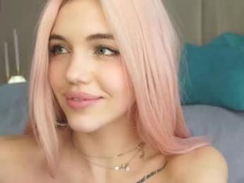 milabunny_ webcam model stream image