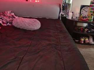 longdongsilver32 webcam camsoda model stream image