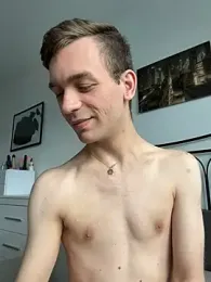 nick_subvyx webcam stripchat model stream image