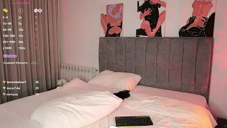 Katherinepinke webcam stripchat model stream image