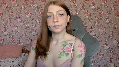 LolaRozzie webcam stripchat model stream image