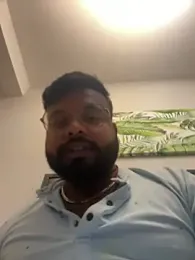 HonedGrub webcam model stream image