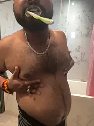 HonedGrub webcam model stream image