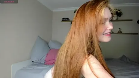 Red_FoxGirl webcam stripchat model stream image