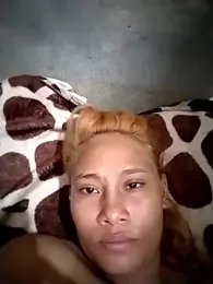 Hornyshow1 webcam model stream image
