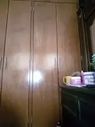 MINI_Petite webcam model stream image