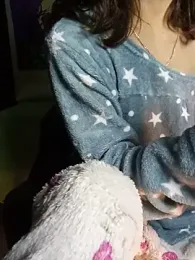 MINI_Petite webcam model stream image