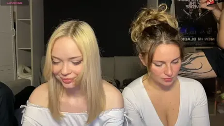 dollfromvenus webcam model stream image