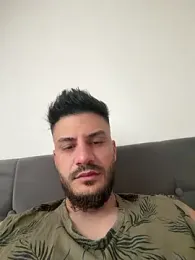 darkciupe webcam model stream image