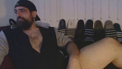 AdilettenFreak webcam model stream image
