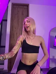 Courtney_gonet webcam stripchat model stream image