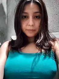 Maiden-Hot webcam model stream image