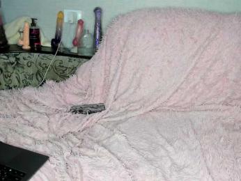 EatFuckLove webcam model stream image