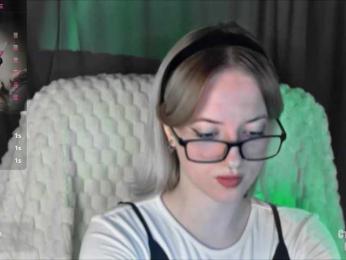 HeyAlise webcam bongacams model stream image