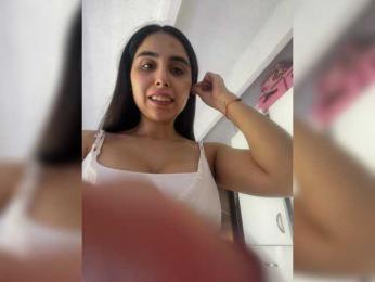 SallyeLeins webcam model stream image