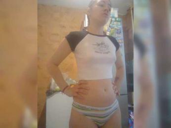Prettybella7 webcam model stream image