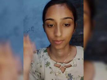 AlinaPopy webcam bongacams model stream image