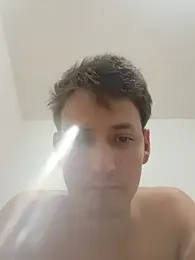 welltommy2001 webcam model stream image
