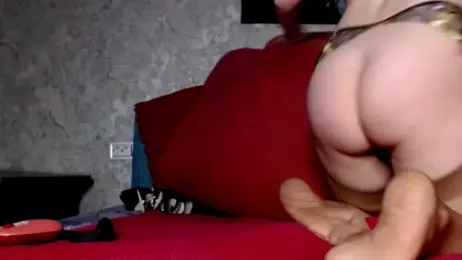GloriaUpperLove webcam model stream image