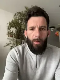 Michel_huge webcam model stream image