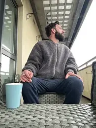 Michel_huge webcam model stream image