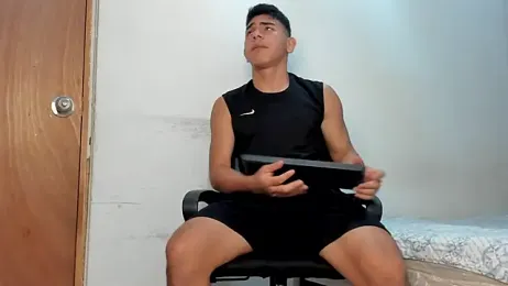 andrew_rose_ webcam model stream image