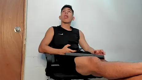 andrew_rose_ webcam model stream image