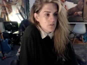 katiecutie_5 webcam chaturbate model stream image